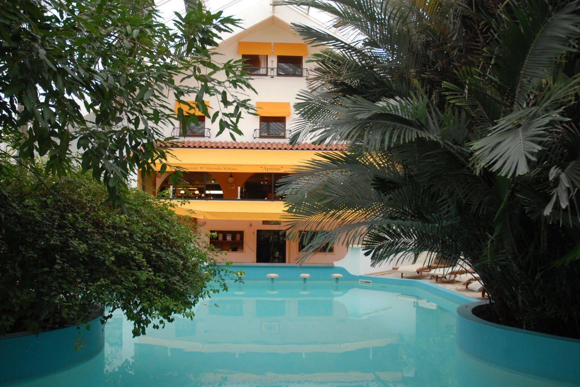 Tropical Hotel Durbuy Exterior foto